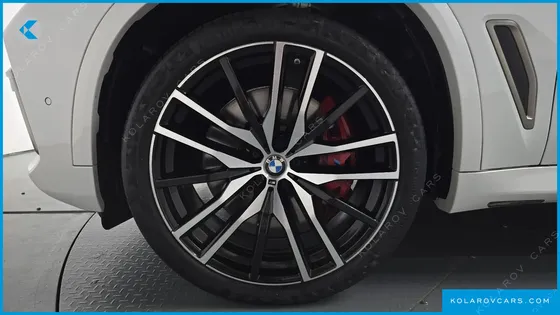 BMW X5 M50I