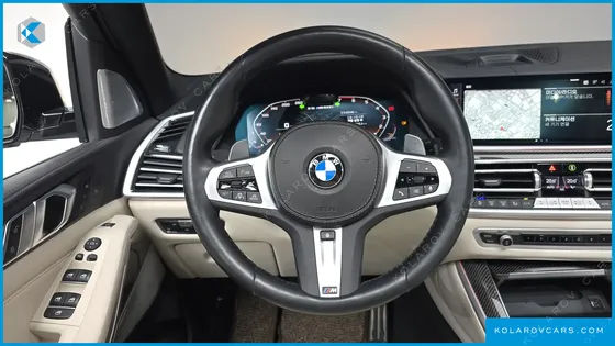 BMW X5 M50I