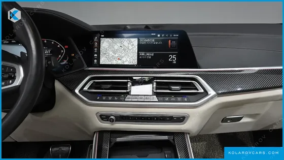 BMW X5 M50I