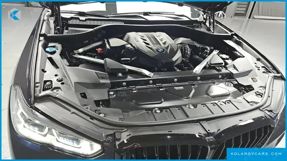 BMW X5 M50I