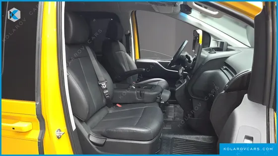 HYUNDAI STARIA L3.5  KINDER SAFETY CAR