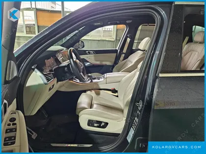 BMW X5 M50I
