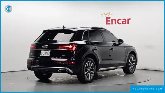 AUDI Q5 45 TFSI QUATTRO