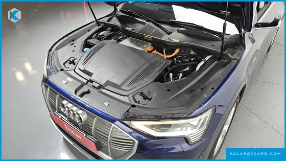 AUDI E-TRON 50 QUATTRO