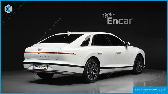 HYUNDAI GRANDEUR EXCLUSIVE