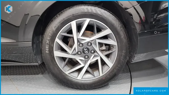 HYUNDAI GRANDEUR EXCLUSIVE