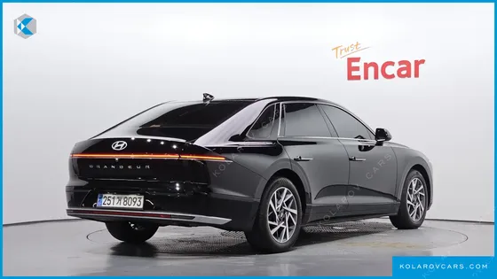 HYUNDAI GRANDEUR 2,5 GASOLINE 2WD