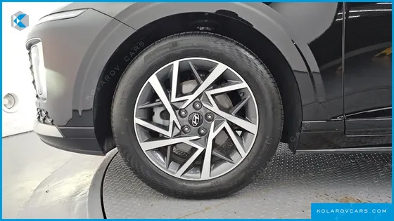 HYUNDAI GRANDEUR 2,5 GASOLINE 2WD