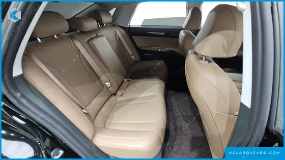 HYUNDAI GRANDEUR 2,5 GASOLINE 2WD