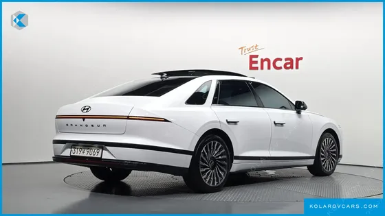 HYUNDAI GRANDEUR CALLIGRAPHY
