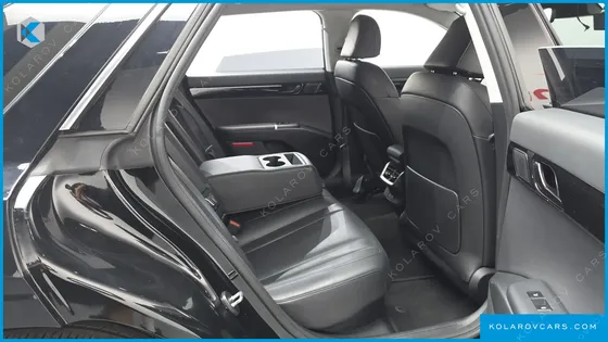 HYUNDAI GRANDEUR PREMIUM