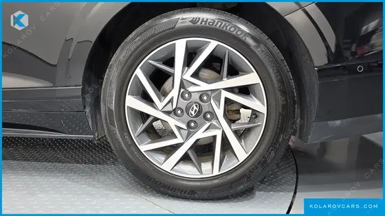 HYUNDAI GRANDEUR PREMIUM