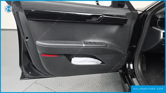 HYUNDAI GRANDEUR PREMIUM