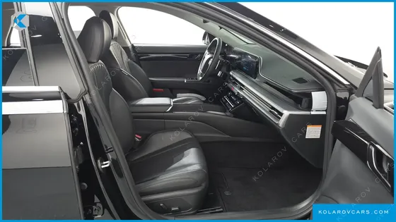 HYUNDAI GRANDEUR PREMIUM