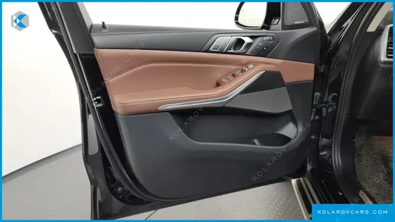 BMW X7 XDRIVE 40D DESIGN PURE EXCELLENCE 7-SEATER