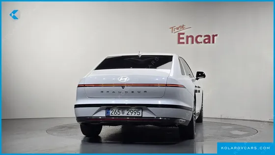 HYUNDAI GRANDEUR CALLIGRAPHY