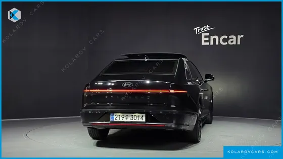 HYUNDAI GRANDEUR CALLIGRAPHY