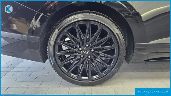 HYUNDAI GRANDEUR CALLIGRAPHY