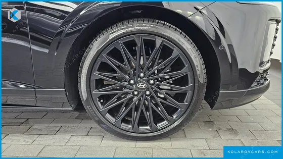 HYUNDAI GRANDEUR CALLIGRAPHY