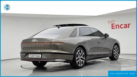 HYUNDAI GRANDEUR 2,5 GASOLINE 2WD