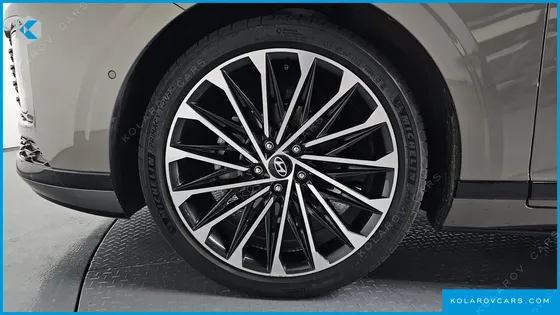 HYUNDAI GRANDEUR CALLIGRAPHY