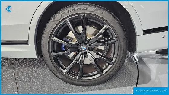 BMW X7 M60I XDRIVE M SPORT 6STR