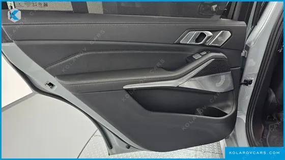 BMW X7 M60I XDRIVE M SPORT 6STR