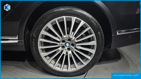 BMW X7 XDRIVE 40I DESIGN PURE EXCELLENCE 6-SEATER