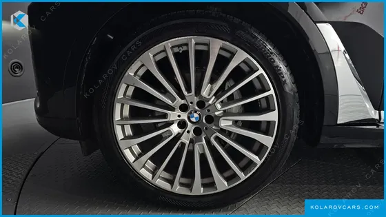 BMW X7 XDRIVE 40I DESIGN PURE EXCELLENCE 7-SEATER