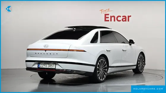 HYUNDAI GRANDEUR CALLIGRAPHY