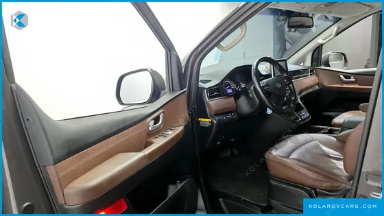 HYUNDAI STAREX URBAN 9-SEATER