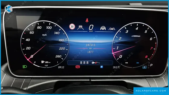 MERCEDES C-CLASS C200 AMG LINE