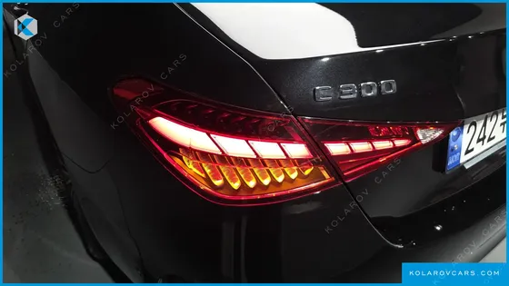 MERCEDES C-CLASS C300 4MATIC AMG LINE