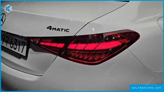 MERCEDES C-CLASS C300 4MATIC AMG LINE