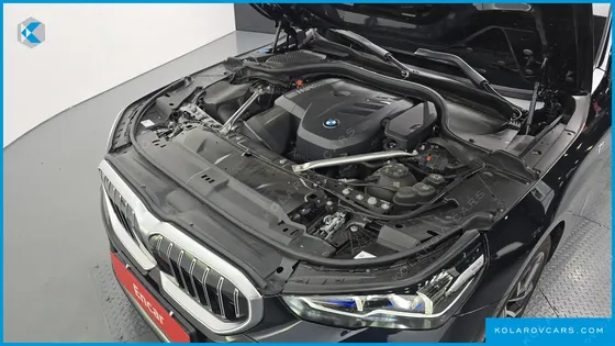 BMW 5 SERIES 520I M SPORT