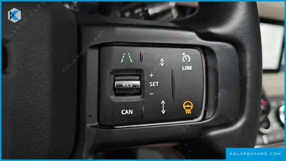 LAND ROVER DEFENDER 110 D240 SE