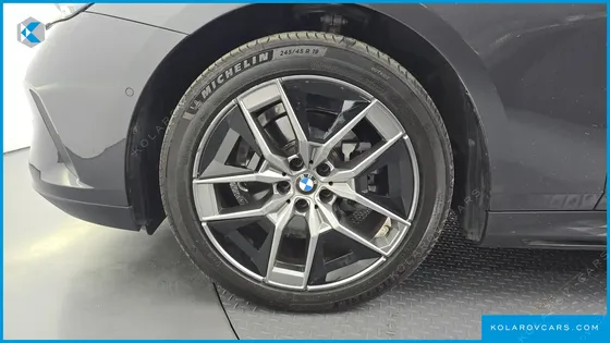 BMW 5 SERIES 520I