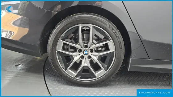 BMW 5 SERIES 520I