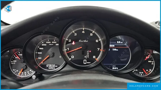 PORSCHE PANAMERA 4.8 TURBO