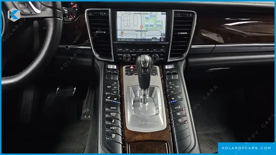 PORSCHE PANAMERA 4.8 TURBO