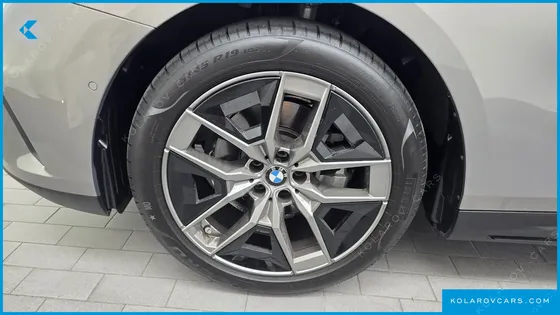 BMW 5 SERIES 520I