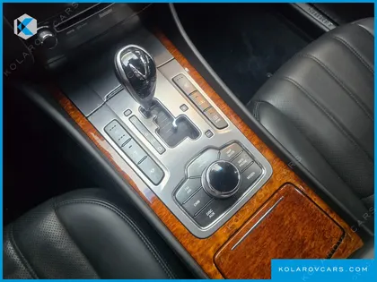 HYUNDAI EQUUS VL500