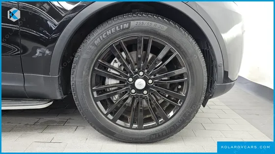 LAND ROVER DISCOVERY 3.0 SD6 HSE LUXURY