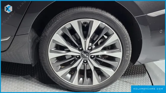 KIA K8 3.5 GASOLINE 2WD