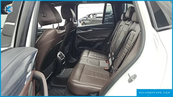 BMW IX3 M SPORTS