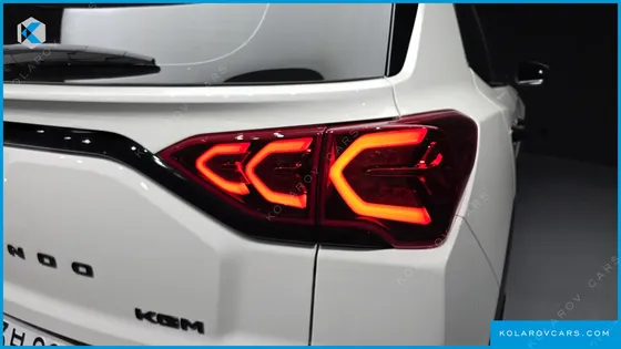 KGM - SSANGYONG KORANDO GASOLINE 1.5 2WD C7 BLACK EDITION