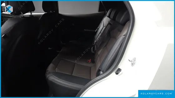 KGM - SSANGYONG KORANDO GASOLINE 1.5 2WD C7 BLACK EDITION