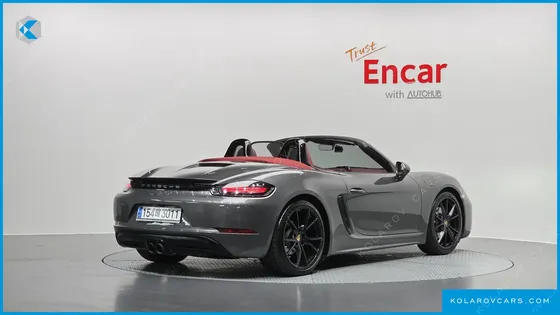 PORSCHE 718 2.0