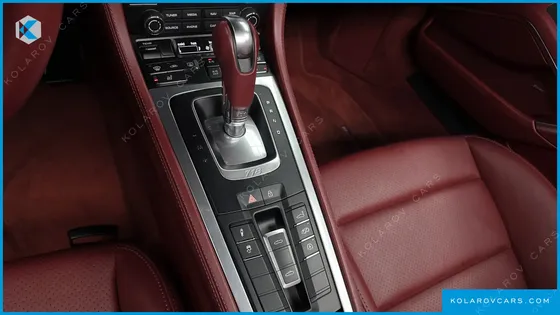 PORSCHE 718 2.0