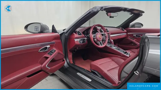 PORSCHE 718 2.0
